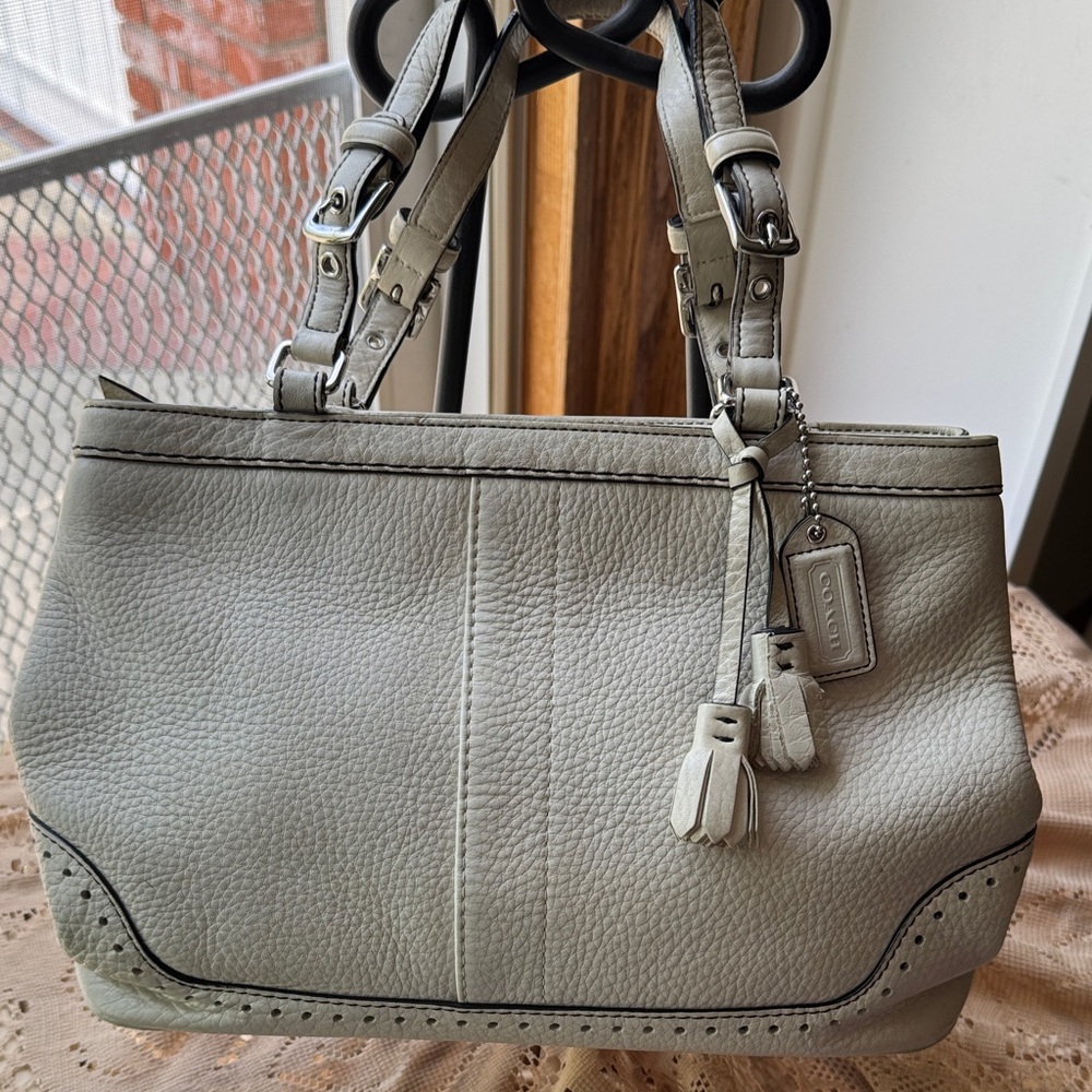 Coach Cream Pebble Leather Shoulder Bag